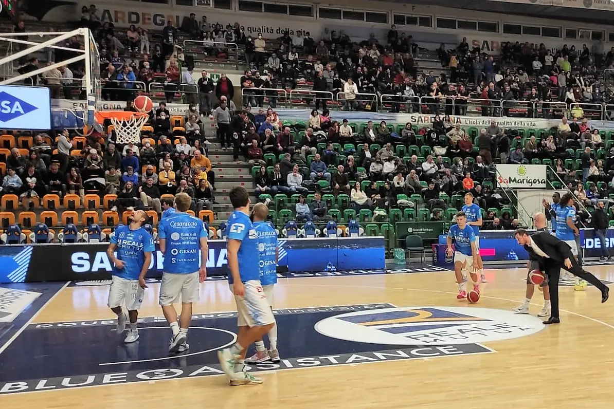 La Dinamo è in bilico tra serenità e paura (foto L'Unione Sarda - Marras)