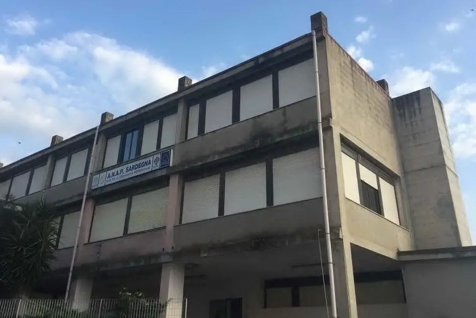 L'ex Casa dello studente che ospita la sede di Liberamente (foto Severino Sirigu)