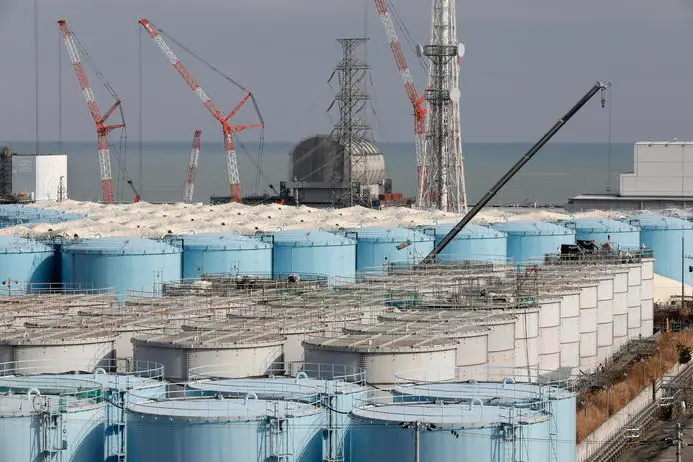 La centrale di Fukushima (foto Ansa/Epa)