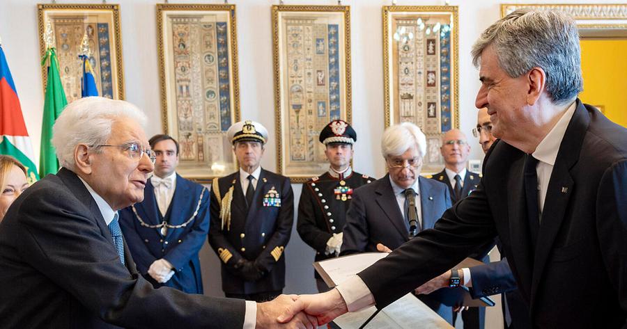 Santanchè «fiera e felice» del manager musicale che prende il suo posto