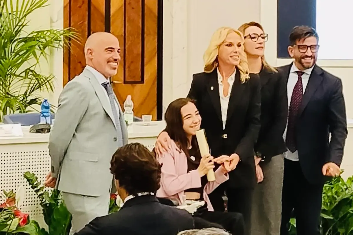 Marta Concas durante una premiazione (Foto concessa)