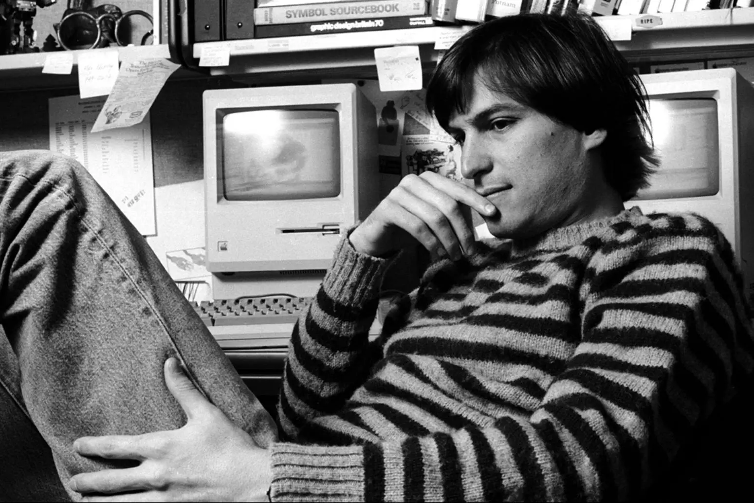 Steve Jobs nel suo garage
