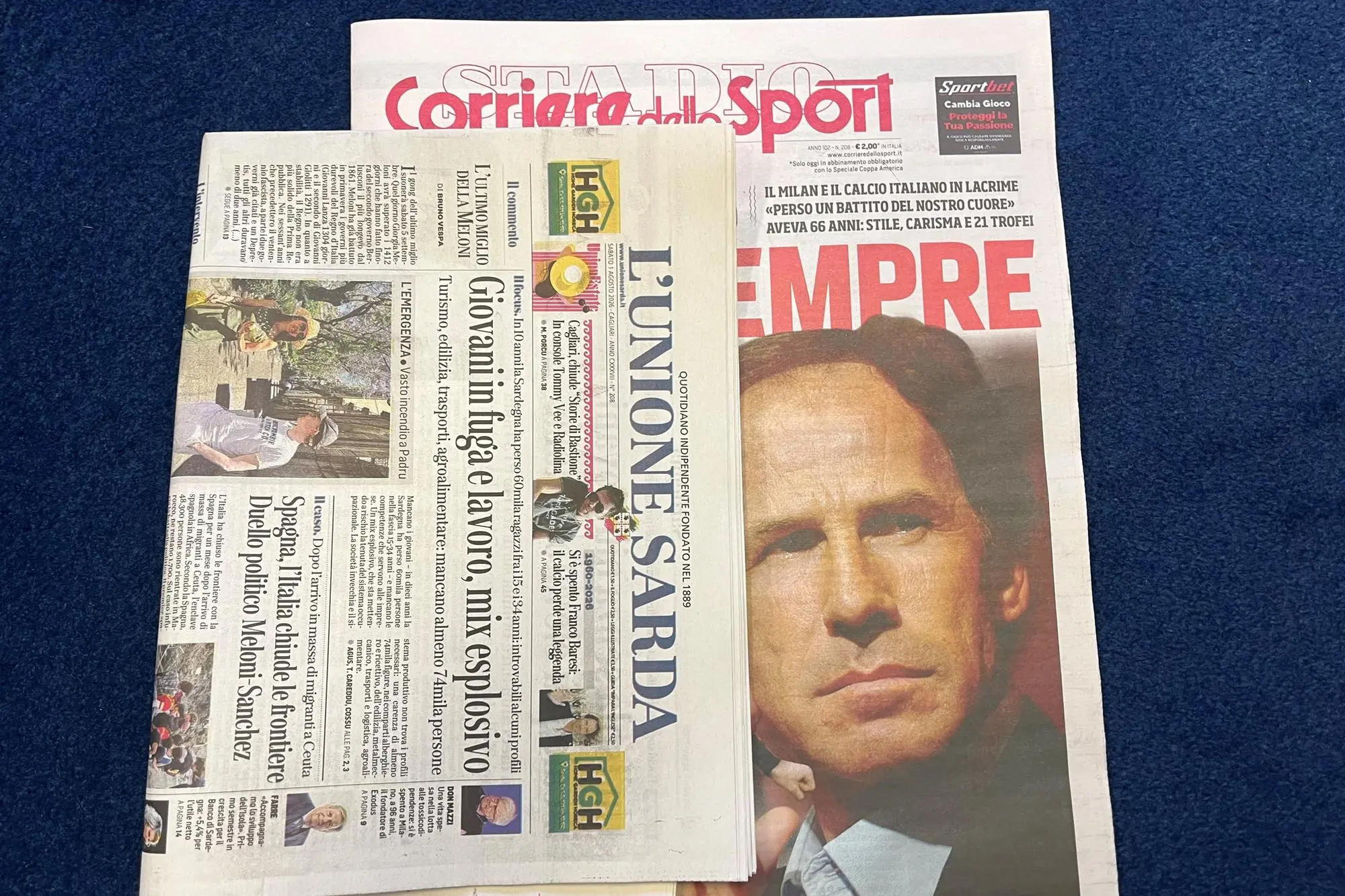 Le edizioni del Corriere dello Sport - Stadio e de L'Unione Sarda oggi in edicola