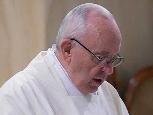 Le accuse di Viganò, il Papa: &quot;Silenzio e preghiera davanti a chi cerca scandalo&quot;
