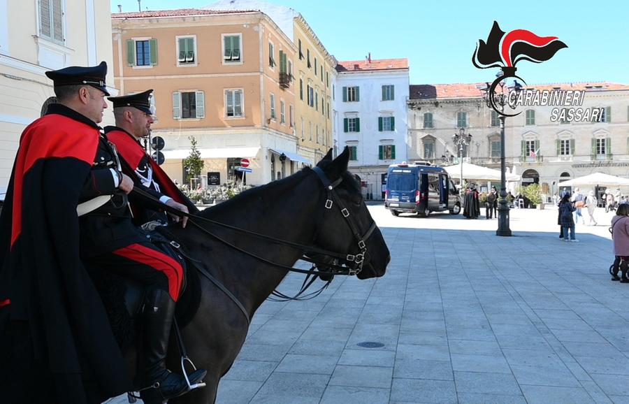 Sassari, controlli dei carabinieri durante le festività