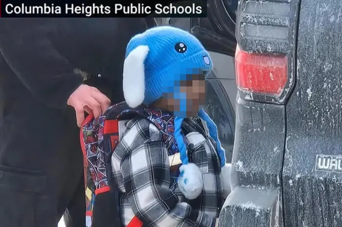 Il bimbo di cinque anni arrestato dagli agenti dell'immigrazione alla periferia di Minneapolis (Columbia Heights Public Schools via Ansa)