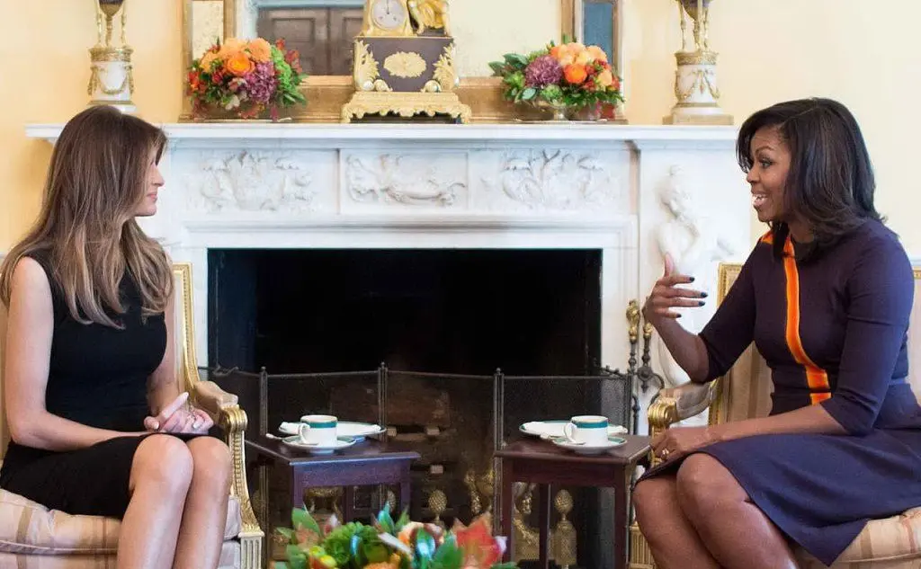Con Michelle Obama (foto Wikipedia)