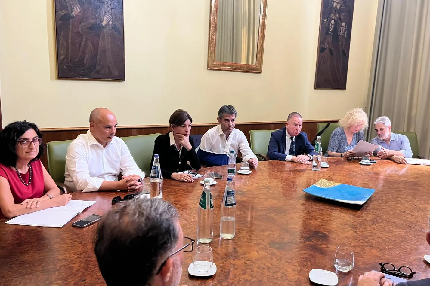 La delegazione del Comune all'incontro col Cagliari Calcio sullo stadio (foto Andrea Artizzu)