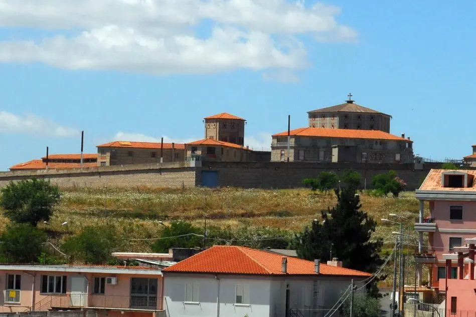 Il carcere di Badu 'e Carros (foto archivio L'Unione Sarda)