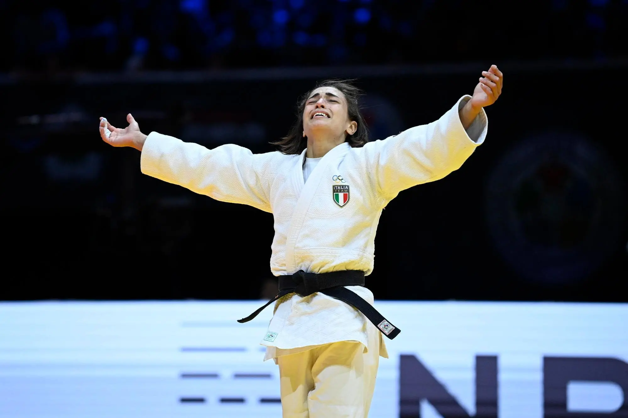 Assunta Scutto campionessa del mondo sul tatami di Budapest (Foto Ansa)