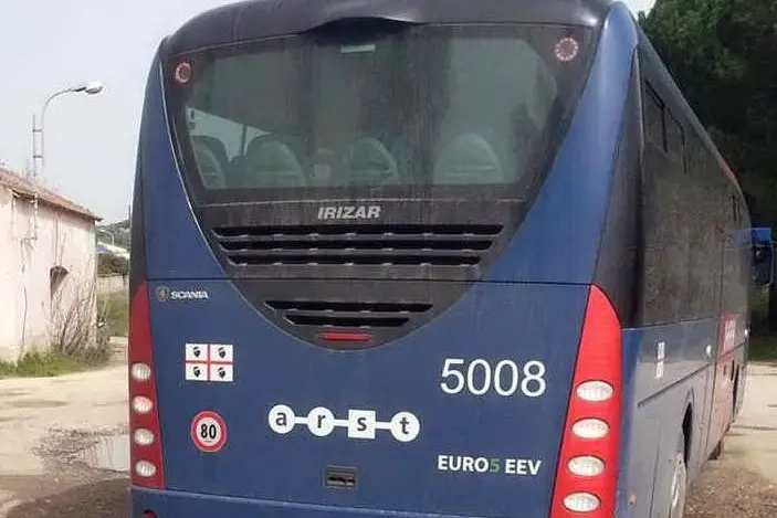 Un autobus ARST (archivio L'Unione Sarda)