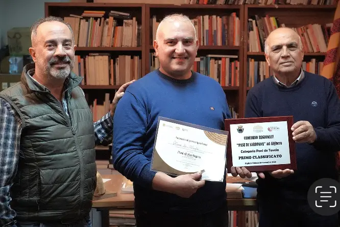 La premiazione del pane tundu (foto concessa)