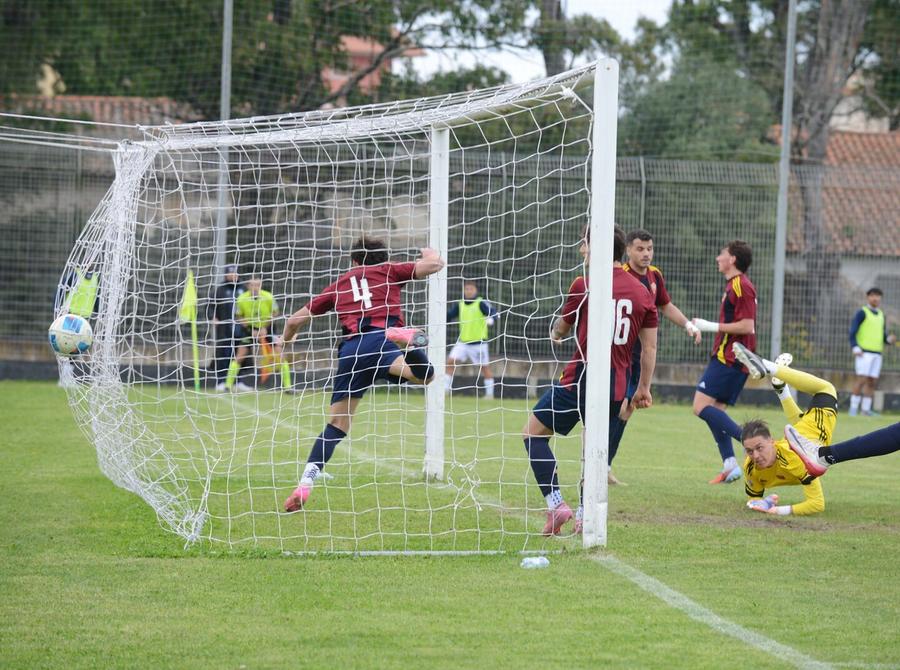 Olbia, rimonta e pareggio Ma per salvarsi non basta