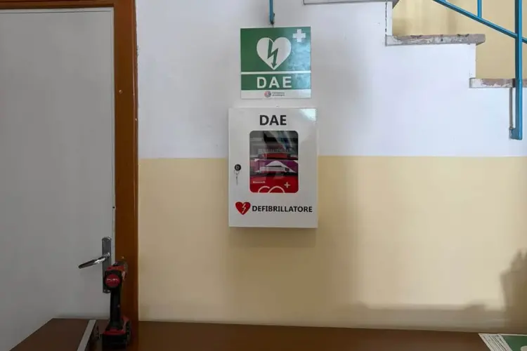I dispositivi nella scuola di Chiaramonti (foto concessa)