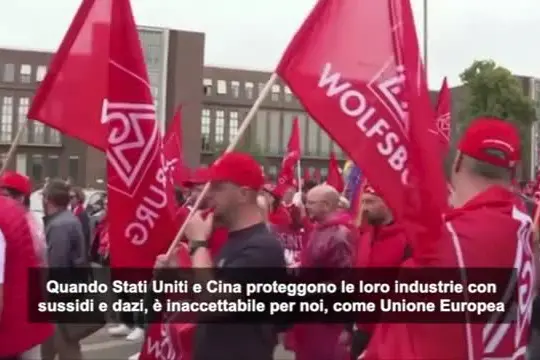 Volkswagen, sciopero in Germania contro tagli e crisi dell'auto