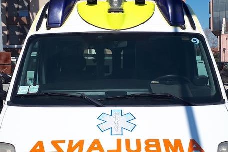 Sanità: ambulanza ad Ancona