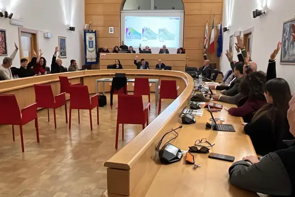 Consiglio comunale a Porto Torres (foto Pala)