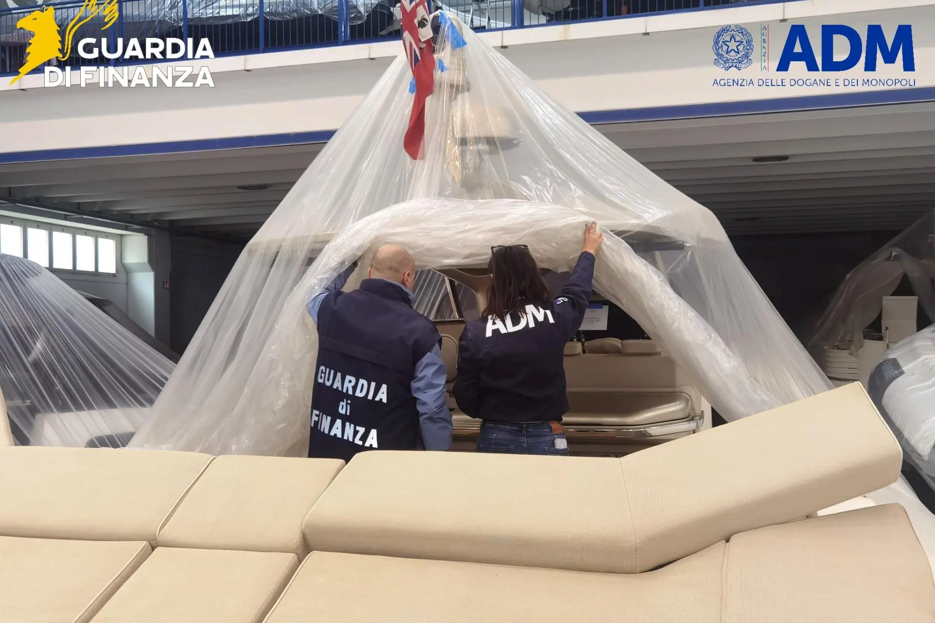 Il sequestro dell'imbarcazione