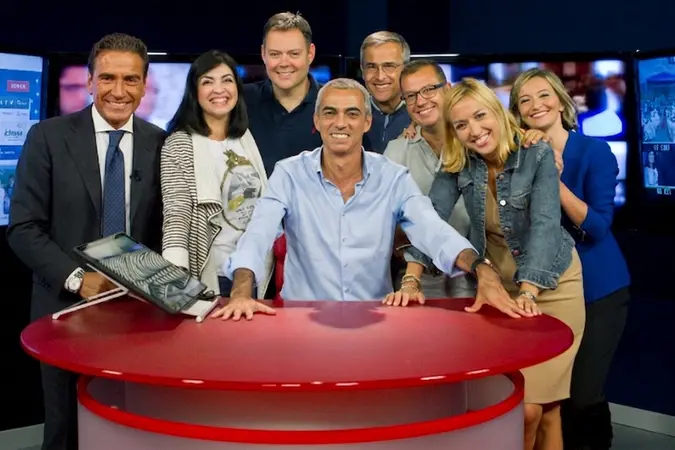 Nome Un gruppo di giornalisti della Redazione del Tg Videolina in una foto d'archivio