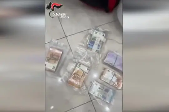 Scoperta banda delle truffe ad anziani con base a Napoli, 21 arresti