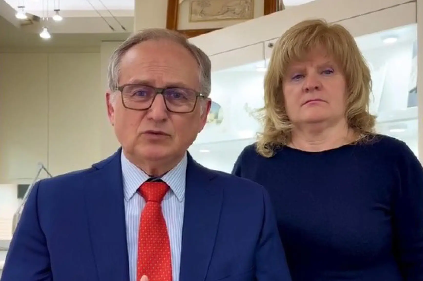 Mariangela Sandrone in un frame tratto dal profilo Instagram di Mario Roggero (via Ansa)