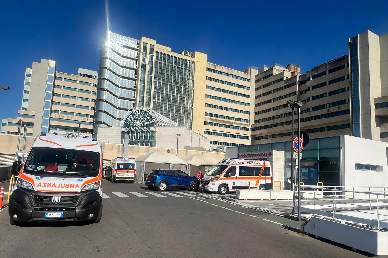 L'ospedale Brotzu di Cagliari (foto Francesca Melis)