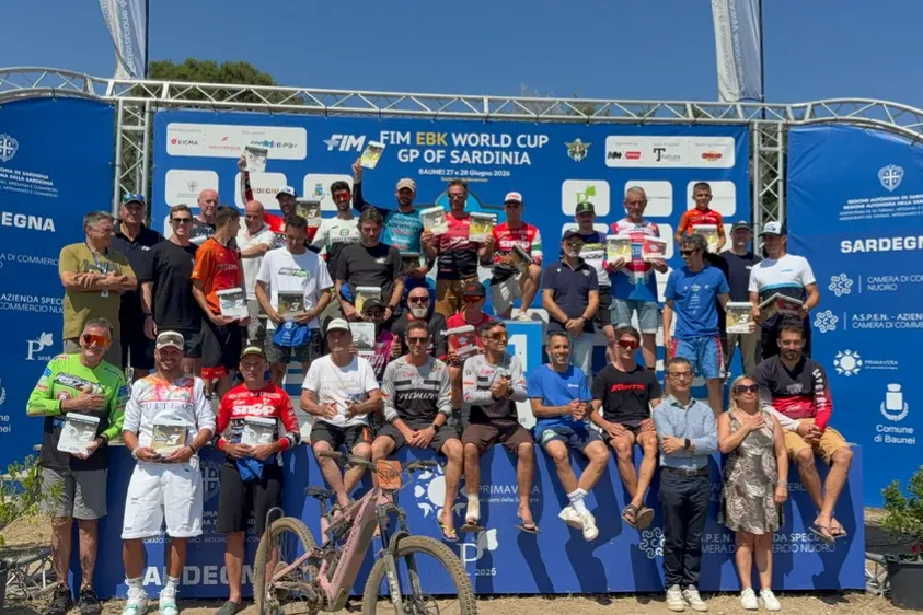 Foto di gruppo dei piloti premiati (foto TNatura)