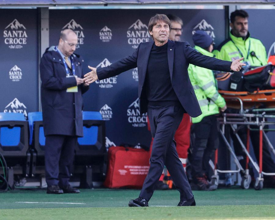 Tra il Napoli e Conte siamo ai titoli di coda