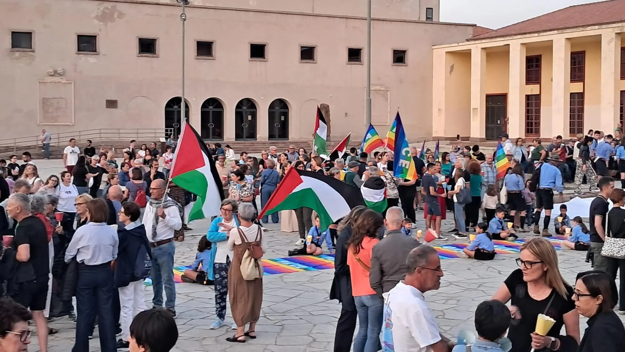 https://immagini.unionesarda.it/version/c:MjlkNmYwYTItYjQxNS00:YzYzMzc3YmYtYTQ4MS00/image.webp?f=16:9