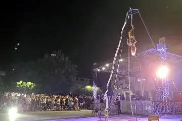 Festa di Sant’Antioco e Santa Mariedda, il teatro di strada incanta Senorbì