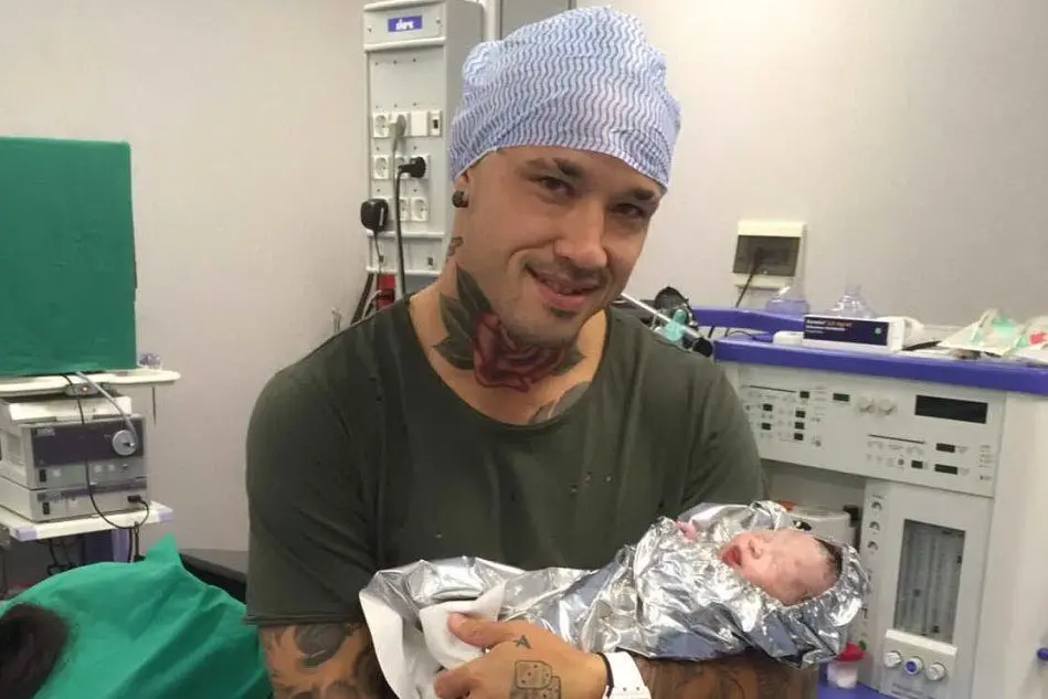 Radja Nainggolan con la figlia