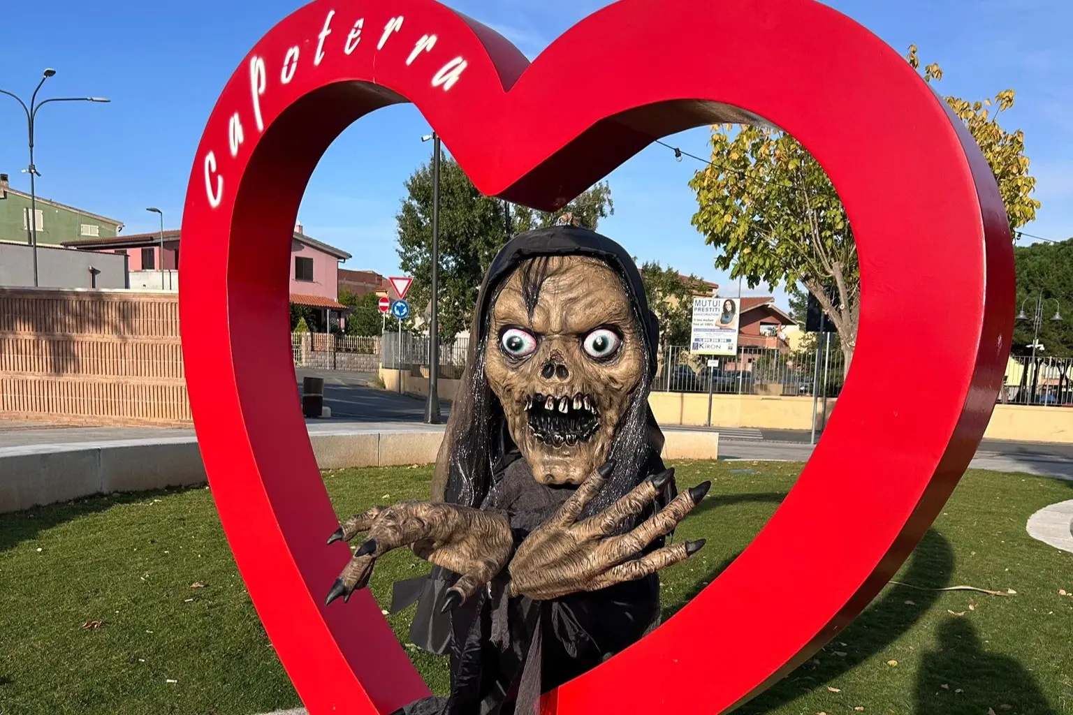 Capoterra si prepara per Halloween (Foto: Elena Manca)