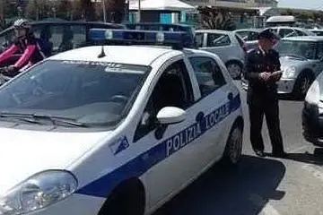 Polizia locale al Poetto di Quartu