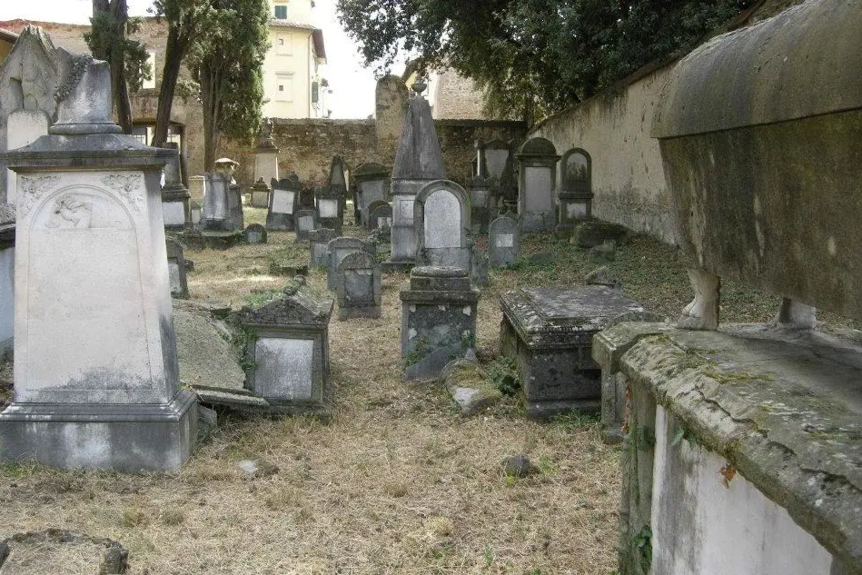 Un vecchio cimitero ebraico (foto Wikipedia)