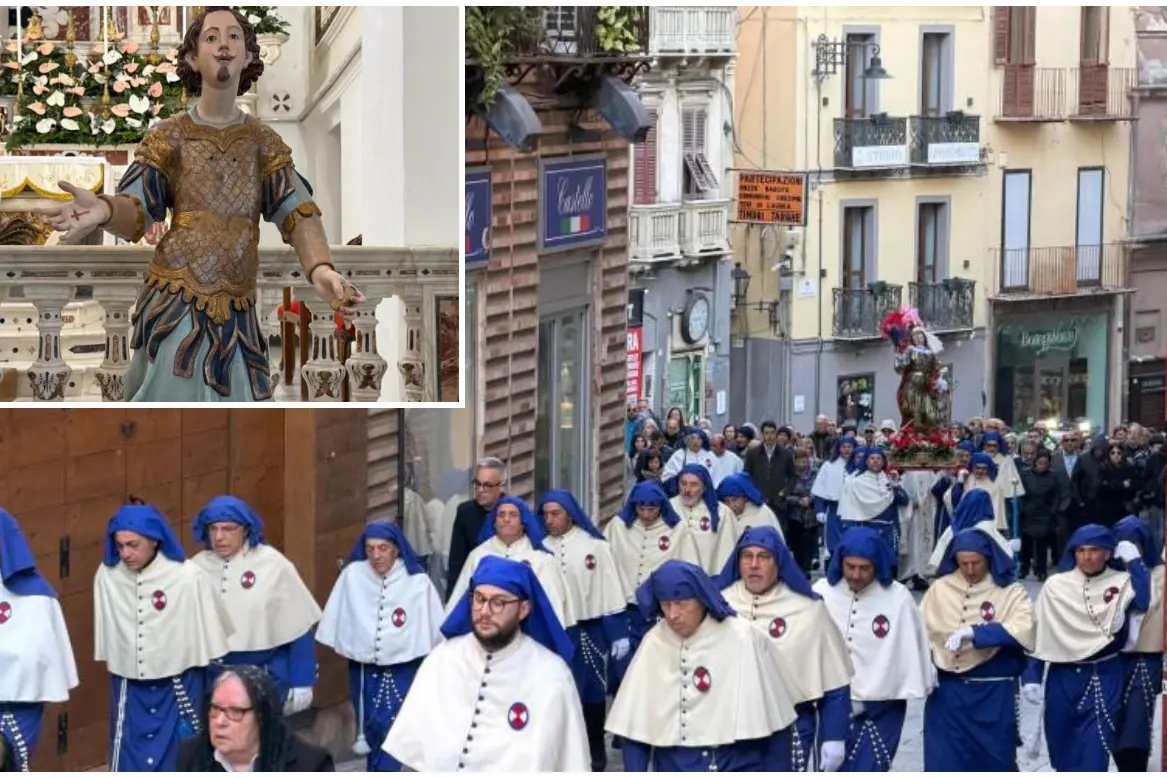 La processione e la statua (Foto M. Madeddu)