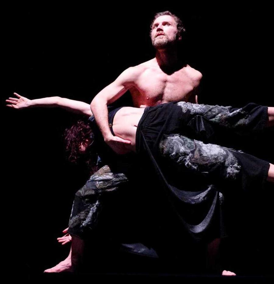 “Corfuentes” e l’eterna lotta tra il bene e il male