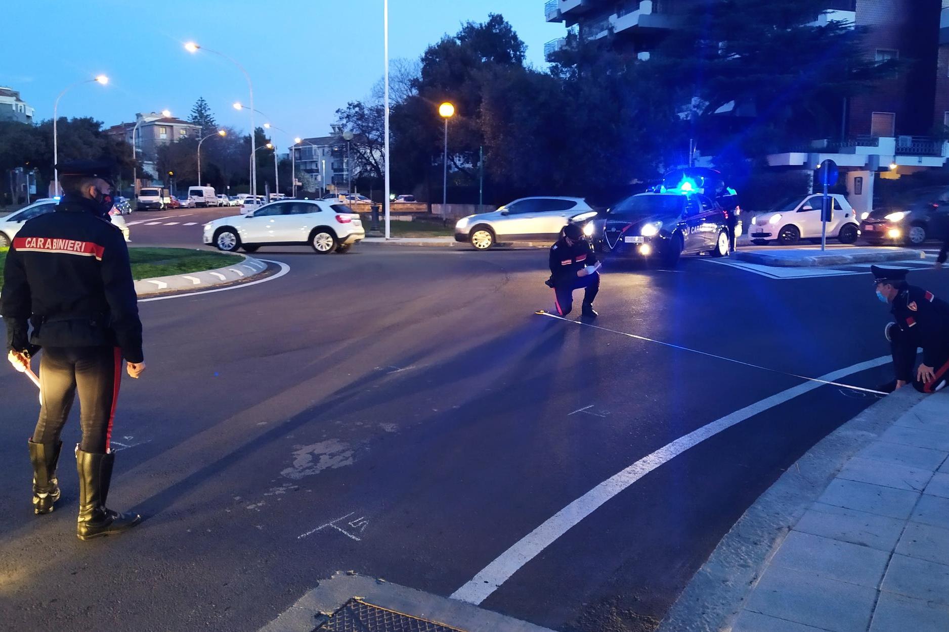 I rilievi sul luogo di un incidente (foto Carabinieri)