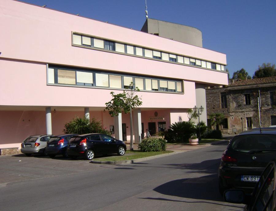 Due sfidanti in corsa per il Municipio