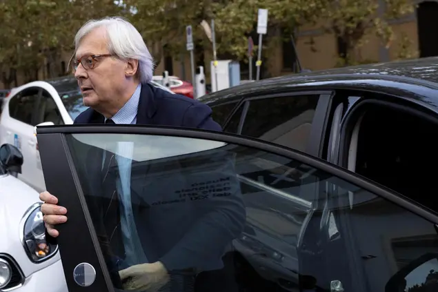 Vittorio Sgarbi (Ansa)