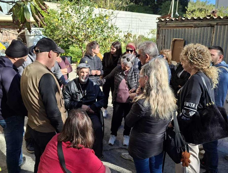 «Celeste non deve stare senza casa»