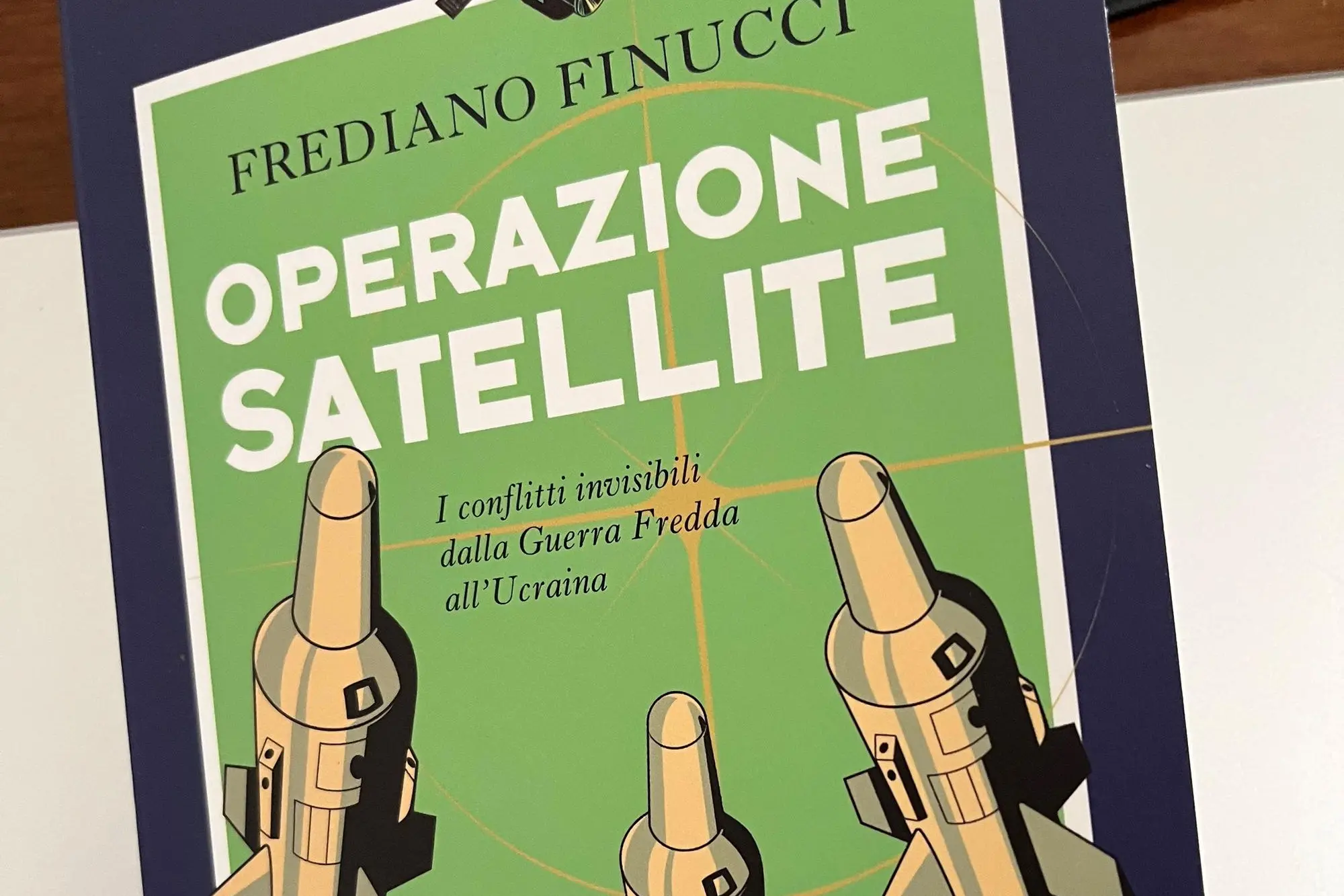 La copertina del libro di Frediano Finucci