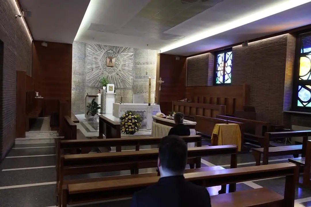 La camera ardente del cardinale Ruini al Seminario romano
