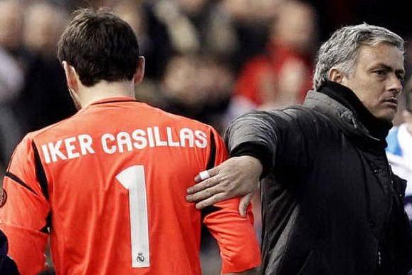 Casillas attacca Mourinho. Il portoghese: &quot;Parole di uno a fine carriera&quot;