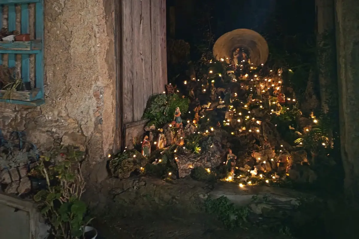 Presepe a Esterzili (Mauro Loi).