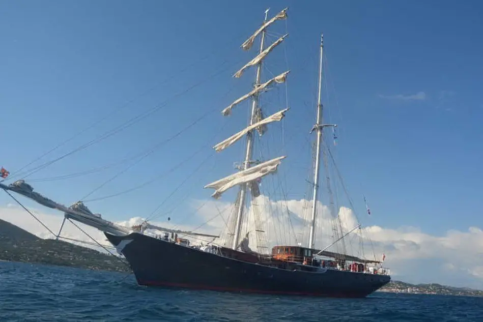 Cagliari: arriva l'Italia, la nave speciale di Marina e Yacht Club