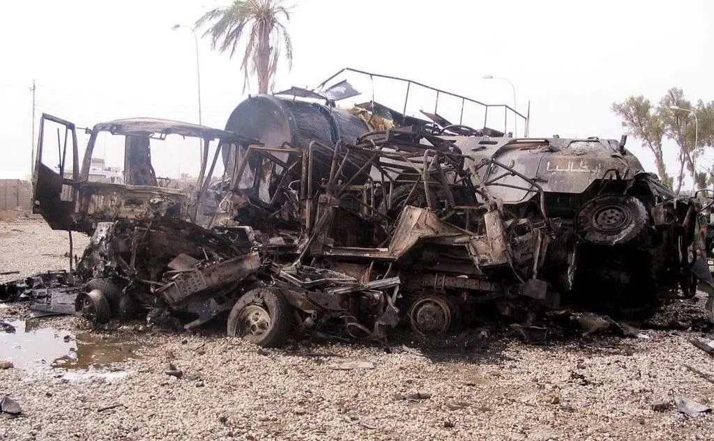 La carcassa del veicolo usato dagli attentatori