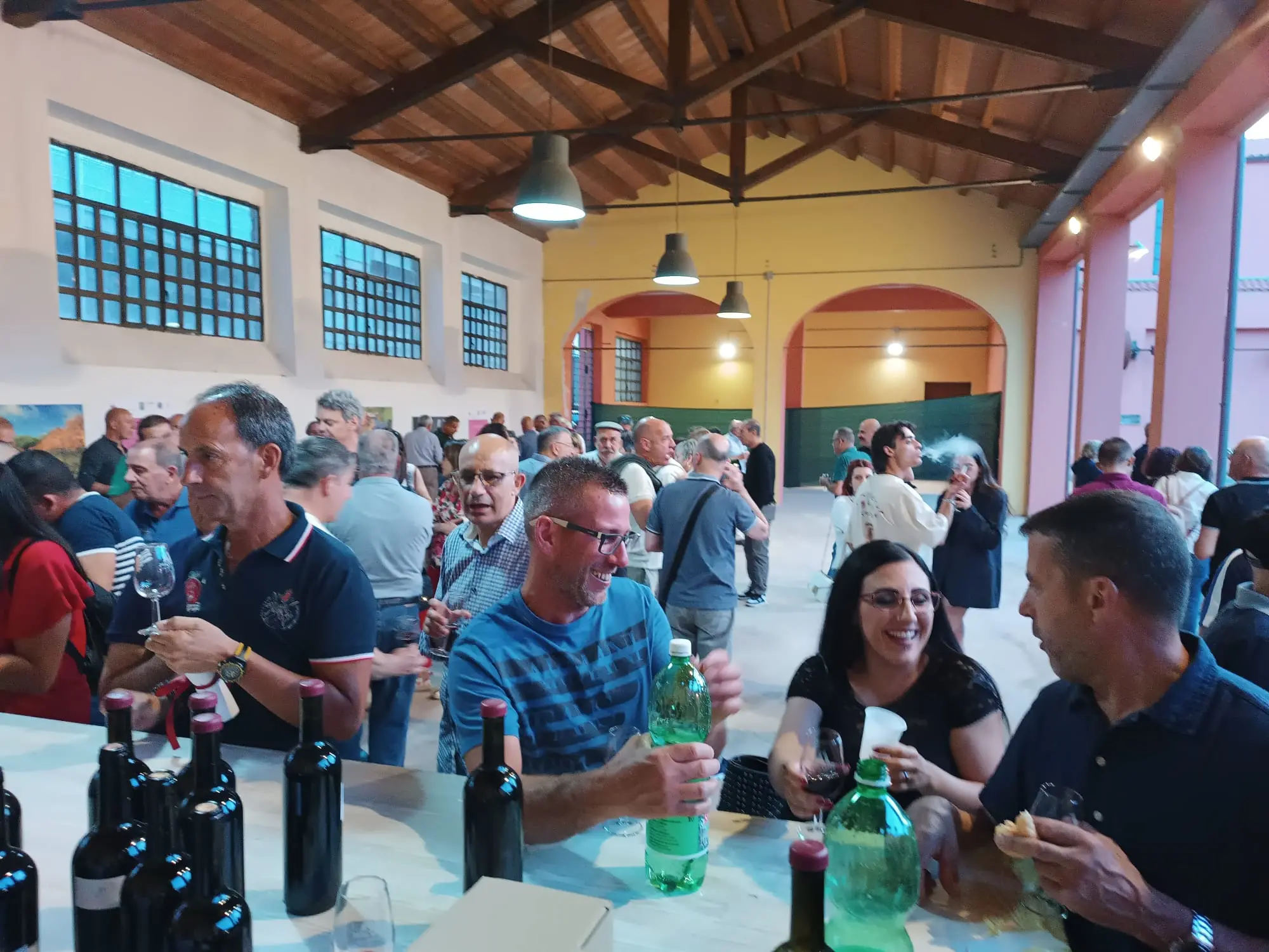 La festa per la Rassegna dei vini rossi del Marghine (foto Oggianu)