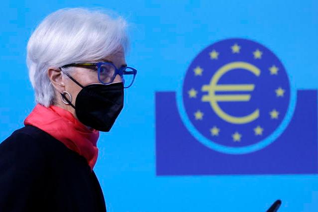 La Bce lascia i tassi d’interesse fermi, a marzo la fine degli acquisti dei titoli di Stato per la pandemia