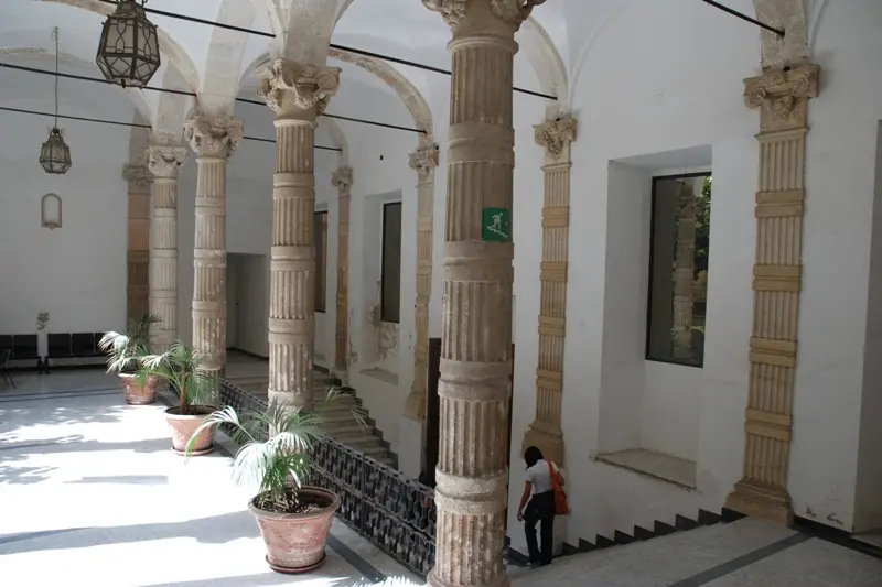 Le arcate della facoltà di Architettura (Archivio)