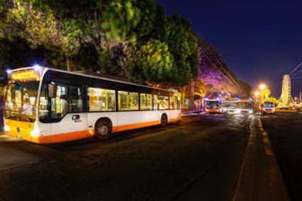 Riparte il bus notturno a Cagliari, la Linea Blu arriva al Poetto